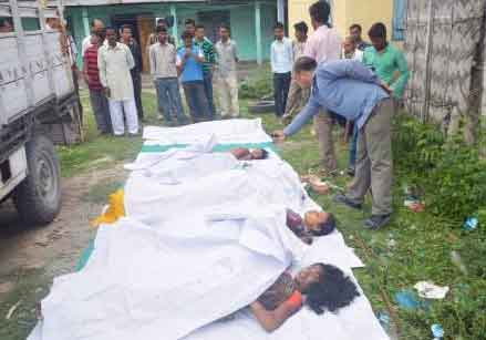असम में 30 मुस्लिमों का कत्ल, औरतों-बच्चों को भी नहीं छोड़ा, 14 घर भी फूंके