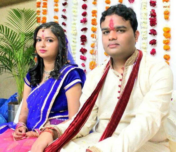 स्टेज पर पहुंचा सिरफिरा प्रेमी, बधाई दी और दुल्हन पर चला दी गोली