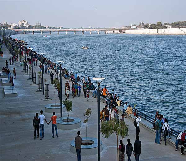 गंगा साबरमती जानिए आखिर क्यों है मोदी का इस प्रोजेक्ट पर नजर