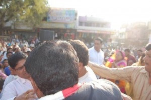 raajneeti ke liye 