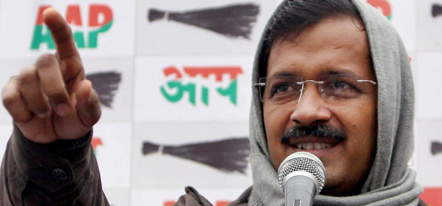 दिल्ली में बहुमत की सरकार बनाने के करीब केजरीवाल: सर्वे