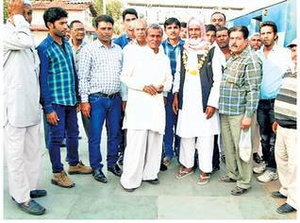 गंजबासौदा हज यात्रियों का स्टेशन पर किया  स्वागत