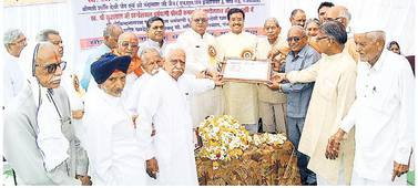 गंजबासौदा नागरिक सेवा समिति ने ग्रीष्मकालीन यात्री जल सेवा का शुभारंभ किया