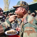 Modi-celebrates-Diwali-with-troops-along-LoC-in-Gurez