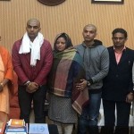 SubodhKumarSinghfamilymeetsUPCM-878274774_6