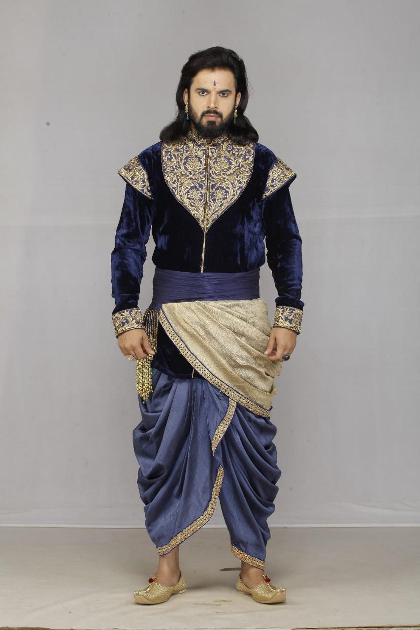 अपने दिमाग को तरोताजा रखने के लिये मैं शॉट्स के बीच में ध्यान