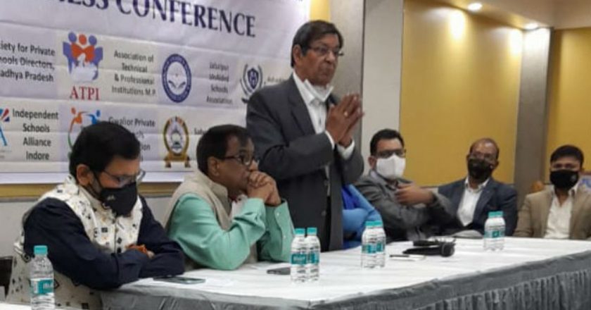 आंदोलन की घंटी:स्कूल संचालकों ने चेताया- 5 दिन में MP के प्राइवेट स्कूल नहीं खोले तो CM बंगला घेरेंगे; सरकार ने कहा- किसी स्कूल में जनरल प्रमोशन नहीं देंगे