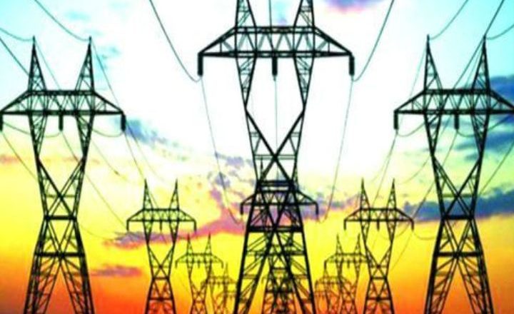 महंगाई का एक और झटका:MP में बिजली 1.98% महंगी, घर में 150 यूनिट जलाने पर 22.5 रु. ज्यादा लगेंगे; मीटर किराया खत्म