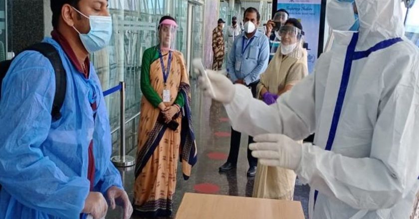 राहतभरी खबर:UK से इंदौर आए दोनों यात्रियों में कोरोना का नया स्ट्रेन नहीं, 15 दिन पहले भेजे थे सैंपल