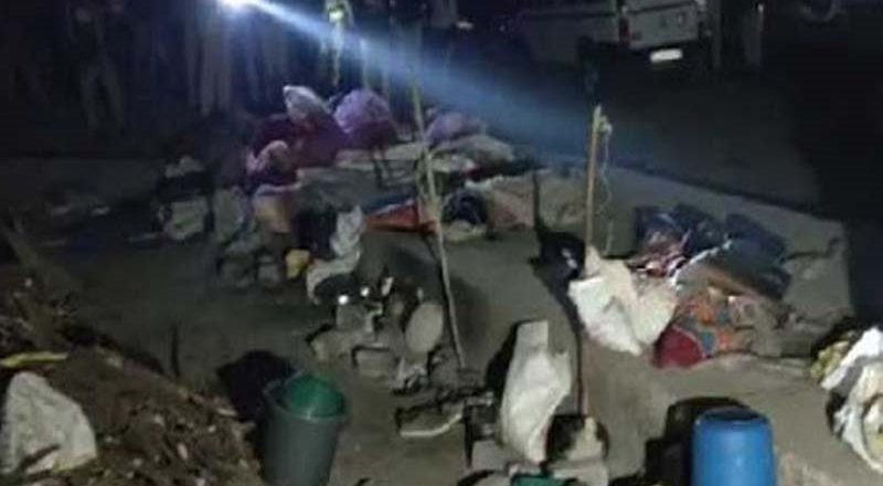 गुजरात के कोसांबा में बड़ा हादसा:डंपर ने फुटपाथ पर सो रहे 20 लोगों को कुचला, राजस्थान के 15 मजदूरों की मौत