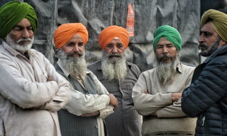 किसान आंदोलन का 46वां दिन:हरियाणा में मुख्यमंत्री का विरोध करने जा रहे किसानों पर आंसू गैस के गोले दागे, वॉटर कैनन चलाई