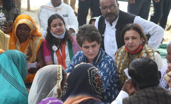 कांग्रेस को चुनावी वैतरणी पार कराएंगे मांझी:10 दिन में दूसरी बार प्रयागराज पहुंची प्रियंका, कहा- कृषि कानूनों की तरह नदियों का कानून भी उद्योगपतियों के लिए