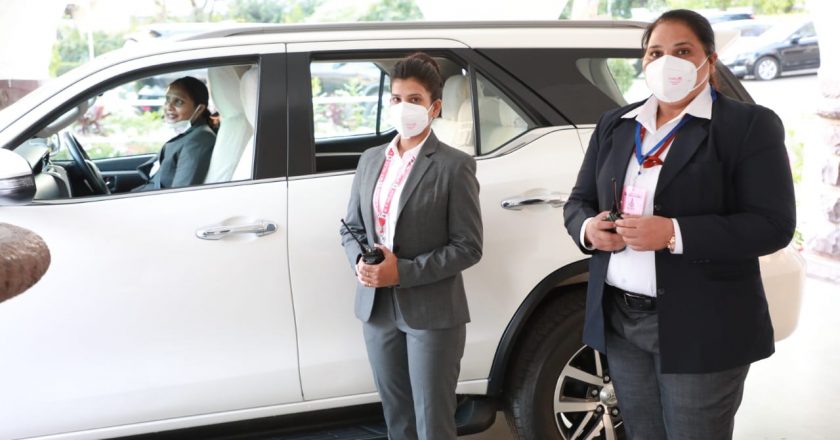 अंतरराष्ट्रीय महिला दिवस:CM की सुरक्षा से लेकर ड्राइवर तक का जिम्मा महिलाओं के पास, मुख्यमंत्री बोले- कई बार जो पुरुष की अकड़ रहती है कि मैं श्रेष्ठ हूं, उसे निकालना है