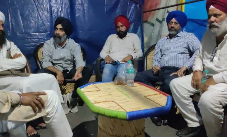 100 दिन बाद किसान आंदोलन का हाल:गाजीपुर बॉर्डर पर अब काफी कम भीड़; किसान कहते हैं- हमने रणनीति बदली है, एक आवाज पर लाखों लोग आ जाएंगे