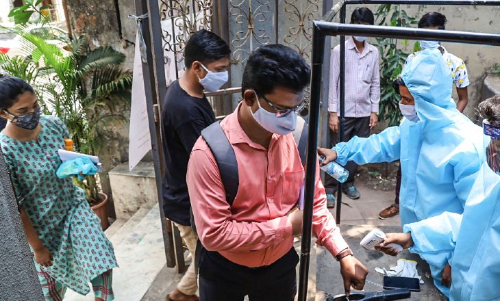 कोरोना देश में:बीते 24 घंटे में 47,009 केस आए; अकेले महाराष्ट्र में 30,535 मरीज मिले, राज्य में रोजाना का यह सबसे बड़ा आंकड़ा