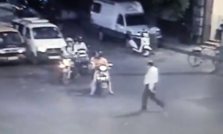 एंटीलिया केस में CCTV से खुलासा:मनसुख की हत्या से पहले ट्रेन से ठाणे गया था सचिन वझे, उसी ने फोन कर मनसुख को बुलाया