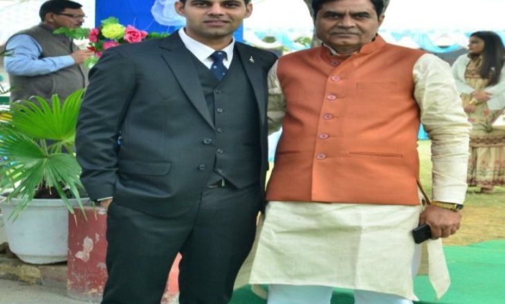 मिग-21 क्रैश में शहीद हुए फाइटर पायलट:मेरठ के अभिनव चौधरी पठानकोट एयरबेस में तैनात थे, 17 महीने पहले सिर्फ एक रुपए शगुन लेकर की थी शादी