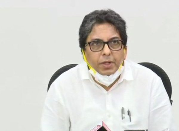 केंद्र और ममता में टकराव के आसार:एक्सपर्ट बोले- केंद्र ने भले बंगाल के चीफ सेक्रेटरी को दिल्ली बुला लिया हो, लेकिन ममता उन्हें भेजने से इनकार कर सकती हैं