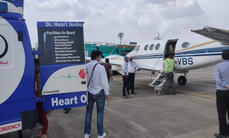 इंदौर में ग्रीन फंगस की दस्तक:34 साल के मरीज को चार्टर प्लेन से मुंबई भेजा, हिंदुजा अस्पताल में होगा इलाज; डेढ़ महीने से चल रहा था इलाज, फेफड़ों में 90% संक्रमण