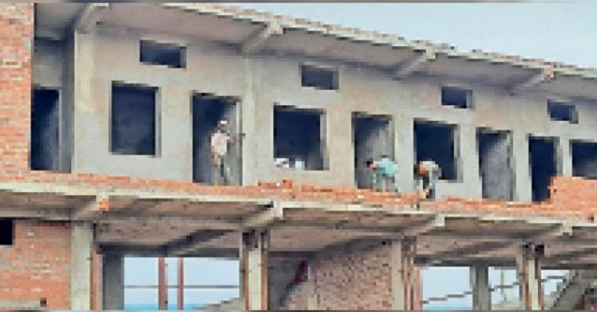 अब अतिरिक्त समय नहीं मिलेगा:नवीन कृषि मंडी प्रांगण में जिंसों की तुलाई 31 से अभी तक आधे व्यापारी पुराने में कर रहे हैं तौल