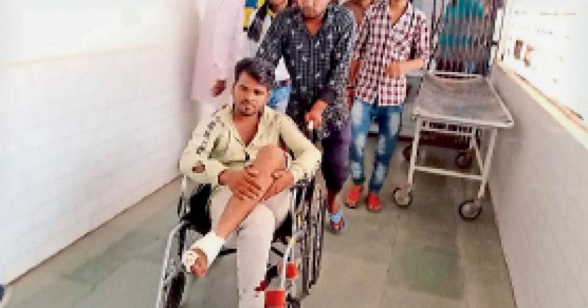 सड़क हादसा:बाइक सवार युवक ट्रक के पहिए के नीचे आया, चालक हुआ फरार