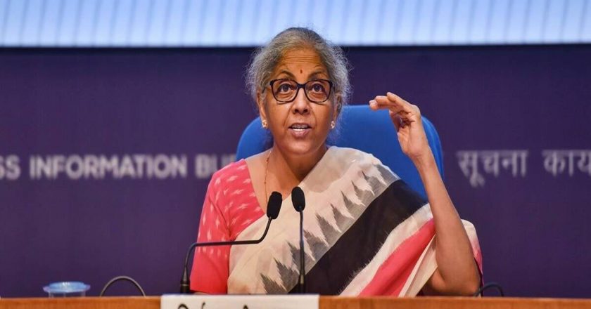 वित्त मंत्री निर्मला सीतारमण ने दरभंगा में सेंटर फॉर स्टडीज ऑफ ट्रेडिशन एंड सिस्टम्स (सीएसटीएस) द्वारा विकसित बैटरी आधारित चल आटा चक्की सिस्टम का उद्घाटन किया।