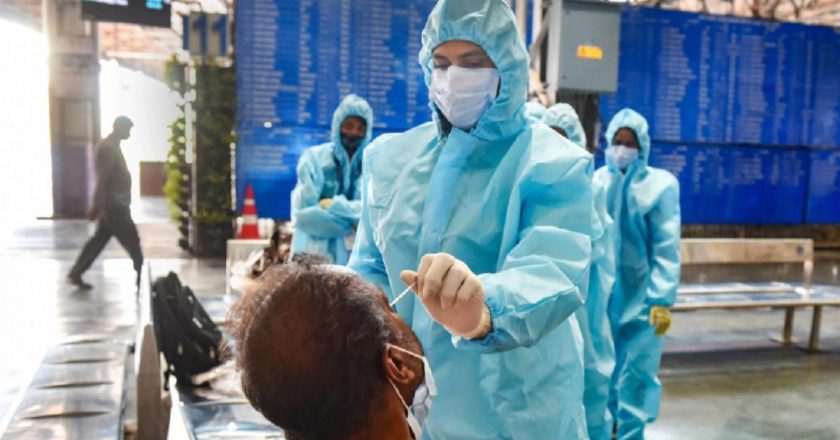 कोरोना देश में:24 घंटे में 43504 नए केस आए, 44204 मरीज ठीक हुए और 908 की मौत; महाराष्ट्र-केरल के आंकड़ों ने बढ़ाई चिंता