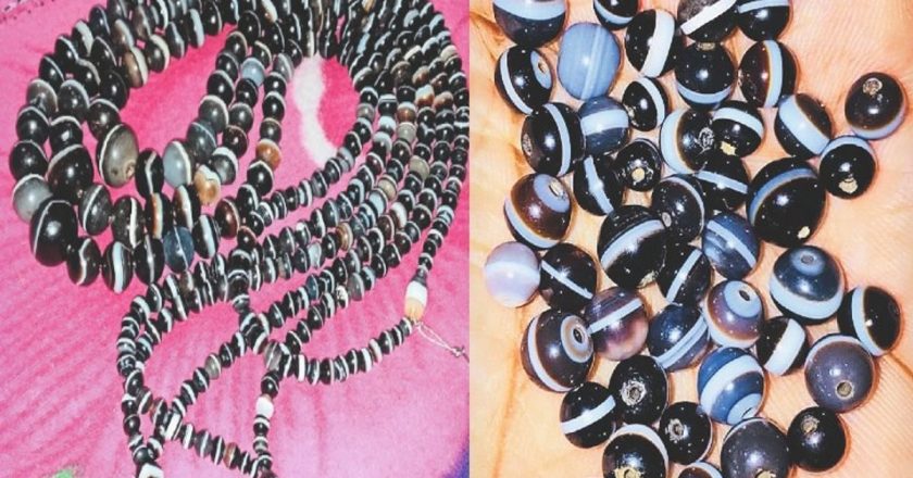 खेत में खजाने की तलाश:हीरे के लिए प्रसिद्ध बुंदेलखंड में अब निकल रहे बेशकीमती पत्थर, एक पत्थर की कीमत 10 हजार रुपए तक, दक्षिण भारत में डिमांड