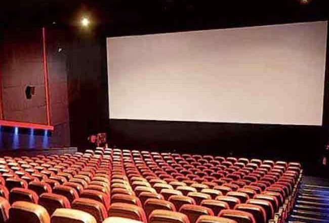 भोपाल के सिनेमाघरों से फिल्मी इंटरवल खत्म, 19 से खुलेंगे:5 सिनेमाघर-मल्टीप्लेक्स में लगेगी ‘बेल बॉटम’, 4 महीने बाद बड़े पर्दे पर दिखेगी नई मूवी; शर्त 50% दर्शक ही हॉल में बैठ सकेंगे