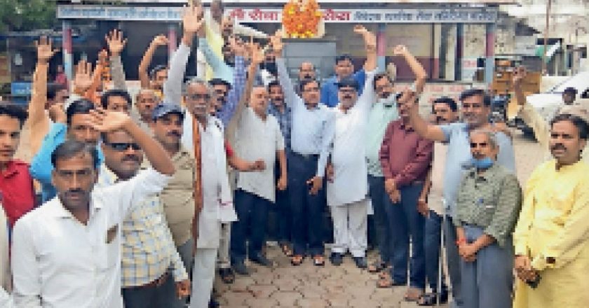 स्वर्गीय राजीव गांधी के जयंती मनाई:डिजिटल युग की आधार शिला पूर्व प्रधानमंत्री स्व. राजीव ने ही रखी: जैन