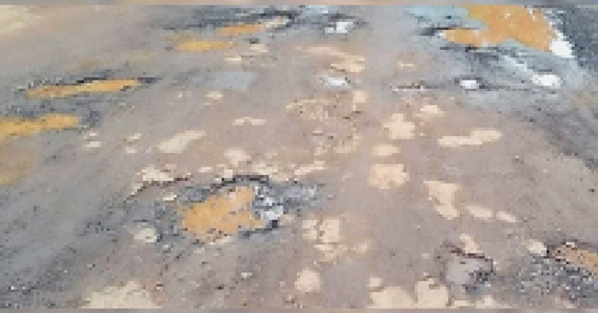 दिक्कत कम नहीं:3 साल में भी अब तक यह तय नहीं हो पाया कि लोहा मील मार्ग का निर्माण कौन करेगा