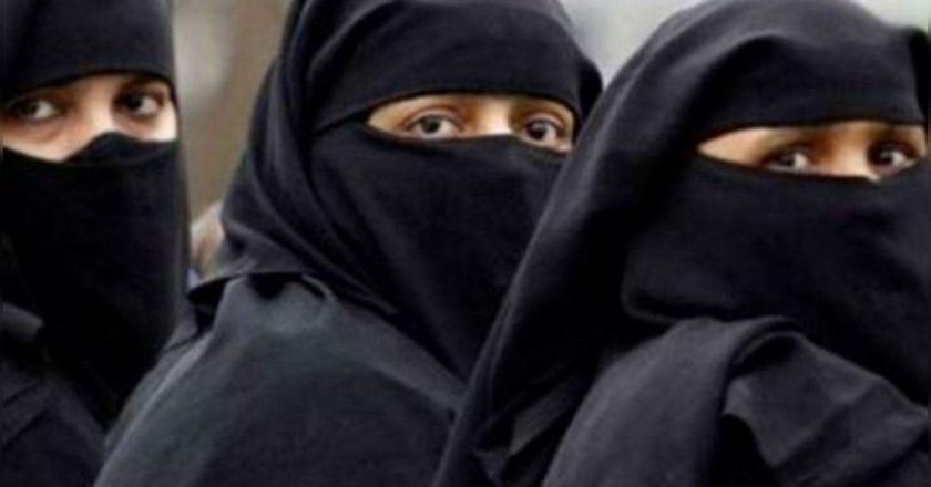 देश में तीन तलाक के मामले 80% घटे:कानून लागू होने से पहले UP में 63 हजार केस थे, जो घटकर 221 बचे; बिहार में 49 मामले ही सामने आए