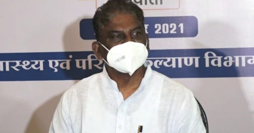 MP में आयुष्मान योजना के 3 साल:1.34 लाख अपात्रों ने फर्जी आयुष्मान कार्ड बनाए; मंत्री डॉ. प्रभुराम चौधरी बोले- अपात्रों से अभी कोई वसूली नहीं कर रहें; पात्रों को लाभ देने पर फोकस