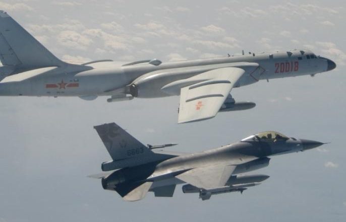 ताइवान में फिर चीनी एयरफोर्स की घुसपैठ:चीन के 38 फाइटर जेट ताइवान की सीमा में घुसे, एक महीने में PLA ने 60 बार बॉर्डर क्रॉस की