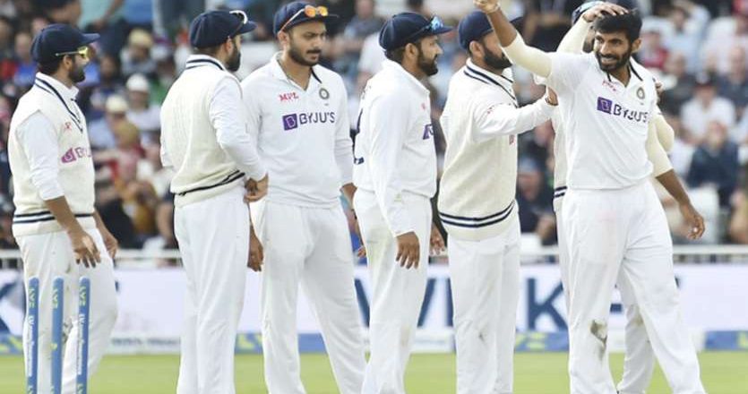 रोहित शर्मा के लिए चैंपियंस ट्रॉफी बेहद महत्वपूर्ण है। इस टूर्नामेंट में किया गया उनका प्रदर्शन बल्लेबाजी और कप्तानी में उनका भविष्य तय करेगा। ऐसे में रोहित इंग्लैंड के खिलाफ वनडे सीरीज में कोई कोर-कसर नहीं छोडऩा चाहते।