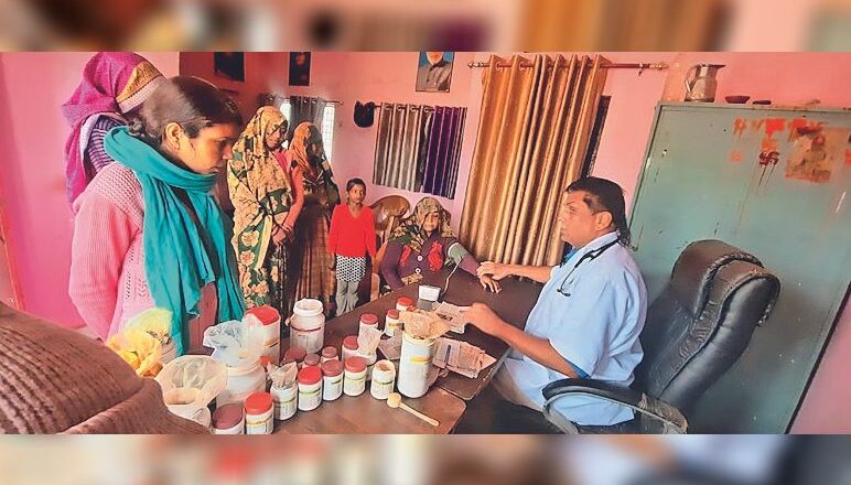 समझाइश:संक्रमण की तीसरी लहर का खतरा, त्रिकुट काढ़े का करें उपयोग