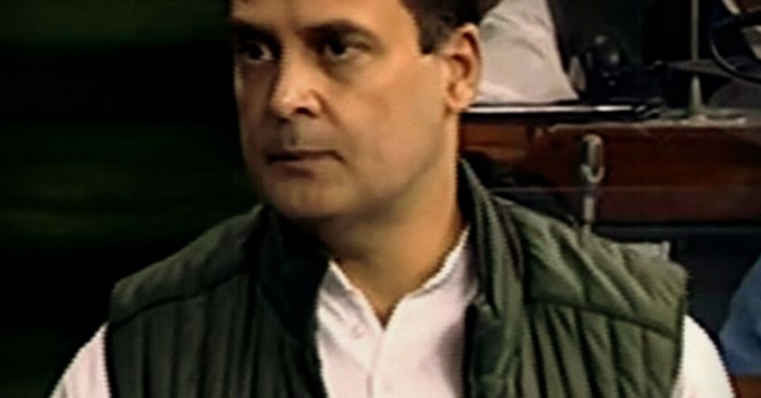 लोकसभा में राहुल का सरकार पर तंज:PM किसानों से माफी मांगते हैं, लेकिन आंदोलन में मरे किसानों की संख्या नहीं जानते