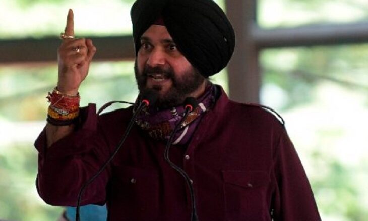 ‘गुरु’ का हाईकमान पर अटैक:ऊपर वाले चाहते हैं पंजाब में कमजोर CM बने, जो इनकी ताल पर नाचे; भीड़ ने सिद्धू के समर्थन में नारे लगाए