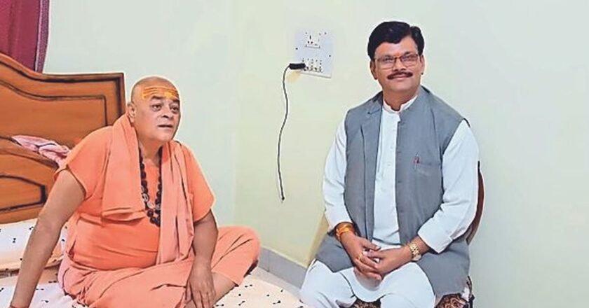 गाय की सुरक्षा व संरक्षण के लिए की चर्चा:समाज सेवी और जनता की सहभागिता से गोशाला संचालन का सुझाव