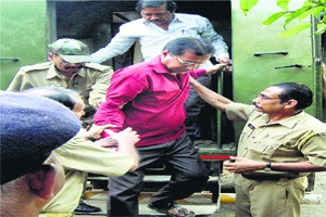 हिंसा में जलते बंगाली भद्रलोक की कहानी:बीरभूम 21 साल में शांति के टापू से राजनीतिक हिंसा के गढ़ में बदला, 8 बड़ी घटनाओं में 41 की हत्या
