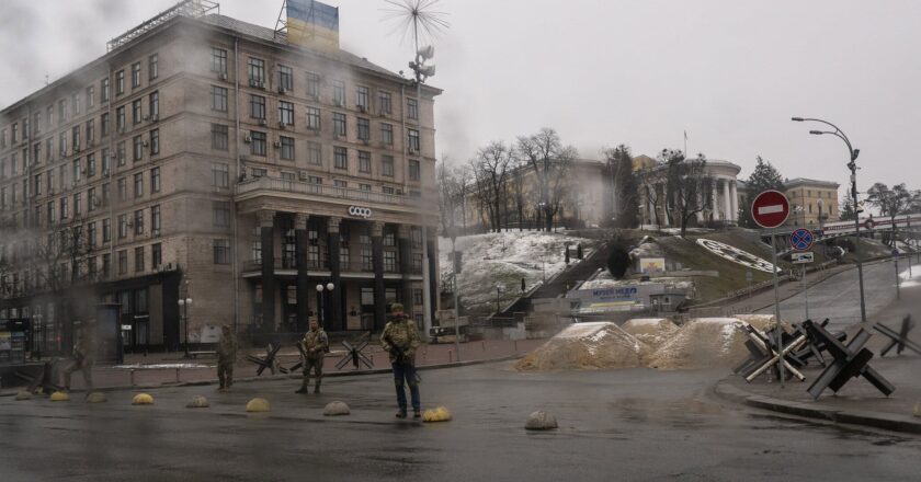 यूक्रेन पर हमले का आठवां दिन LIVE:रूस ने कीव के सेंट्रल रेलवे स्टेशन को उड़ाया, खेर्सोन पर किया कब्जा; बेलारूस में शांति वार्ता जारी