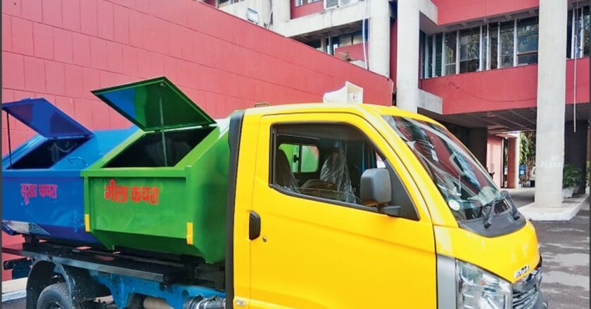 डोर टू डोर कचरा कलेक्शन और निष्पादन में पिछड़े, वाल पेंटिंग का काम भी 35 % अधूरा