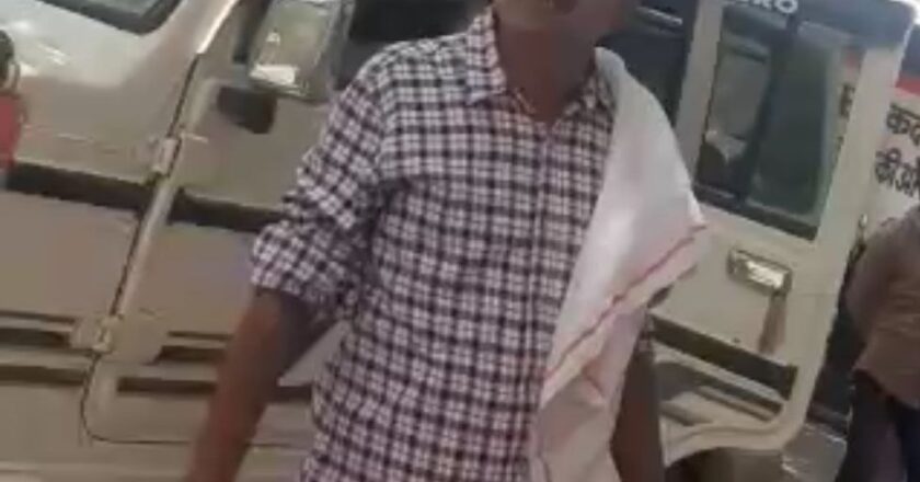 जनप्रतिनिधि हो तो विधायक के घर जाकर नेतागिरी करो-CEO