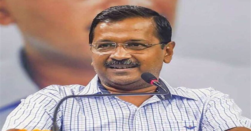 आप नेता और दिल्ली की CM Atishi ने आगामी दिल्ली विधानसभा चुनावों के लिए प्रचार करते हुए कहा कि पार्टी के राष्ट्रीय संयोजक और दिल्ली के पूर्व मुख्यमंत्री अरविंद केजरीवाल दिल्ली के इतिहास में एकमात्र ऐसे नेता हैं जो गरीबों के लिए काम करते हैं।