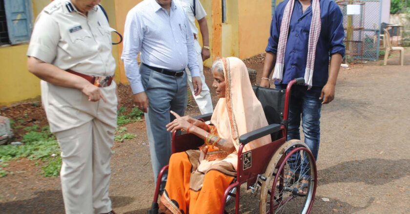 जिले के चार नगरीय निकायों में औसतन 79.5 प्रतिशत मतदान