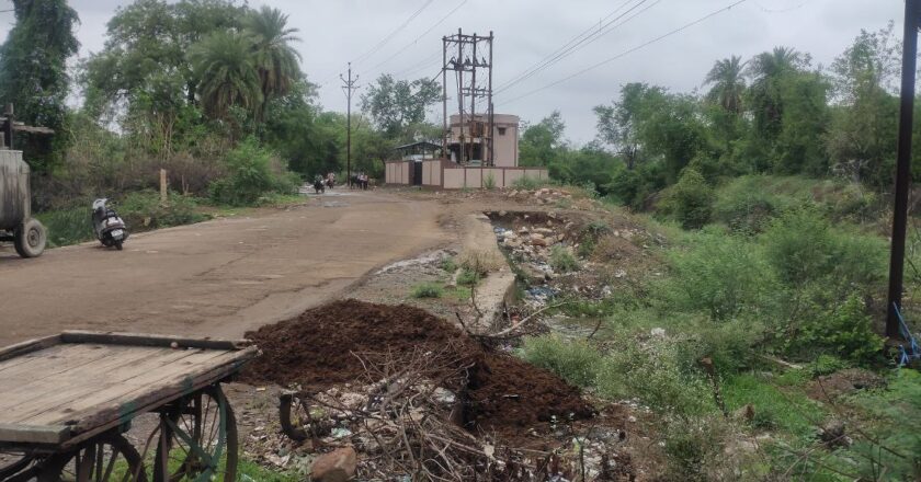 ढाई वर्ष बाद भी शुरू नहीं हो पाया सोठिया मार्ग पर पुल का कार्य