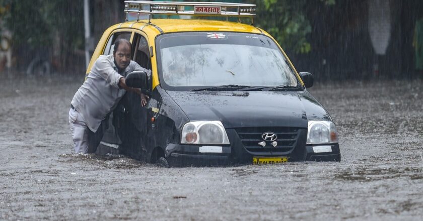 दिल्ली-मुंबई सहित इन 15 राज्यों होगी भारी बारिश, IMD ने जारी किया अलर्ट