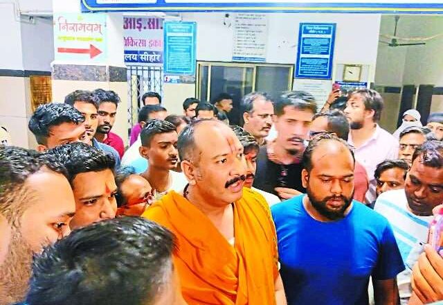 कुबरेश्वर धाम पर बड़ा हादसा, एक महिला की मौत कई घायल, मची अफरा-तफरी