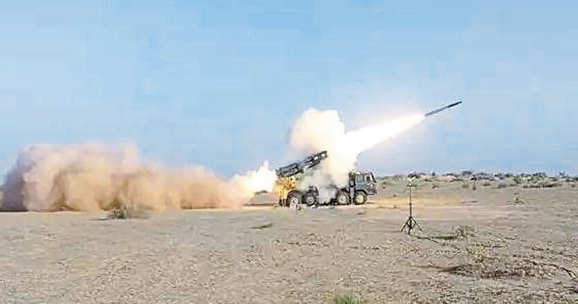 दूर बैठे दुश्मन को ध्वस्त कर देगा रॉकेट, पोखरण में हुआ सफल परीक्षण