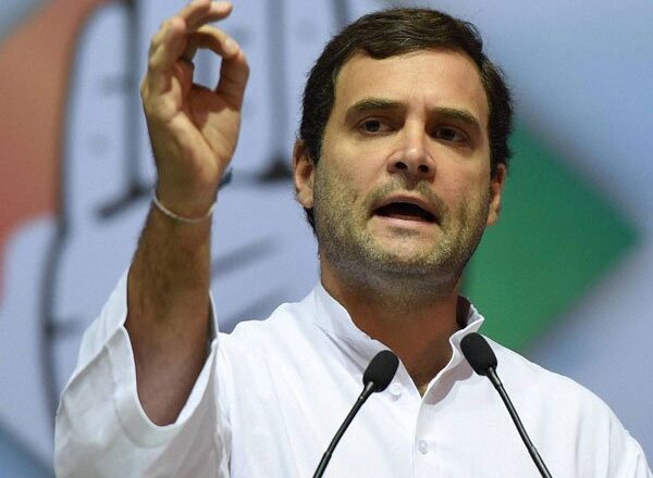 राहुल गांधी ने कहा ये विचारधारा की लड़ाई है, संविधान को बचाने की लड़ाई है, नफरत को मोहब्बत से हराने की लड़ाई है।